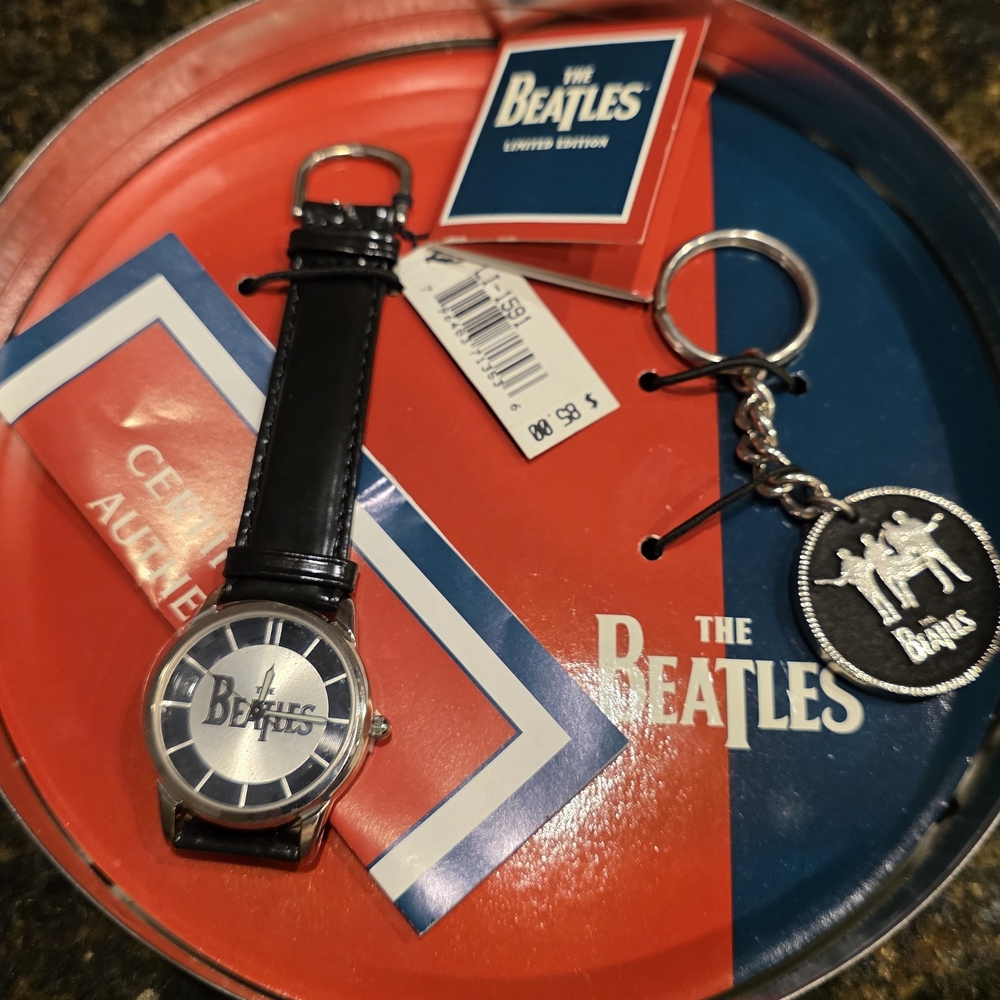 Fossil Black and Silver Beatles Watch